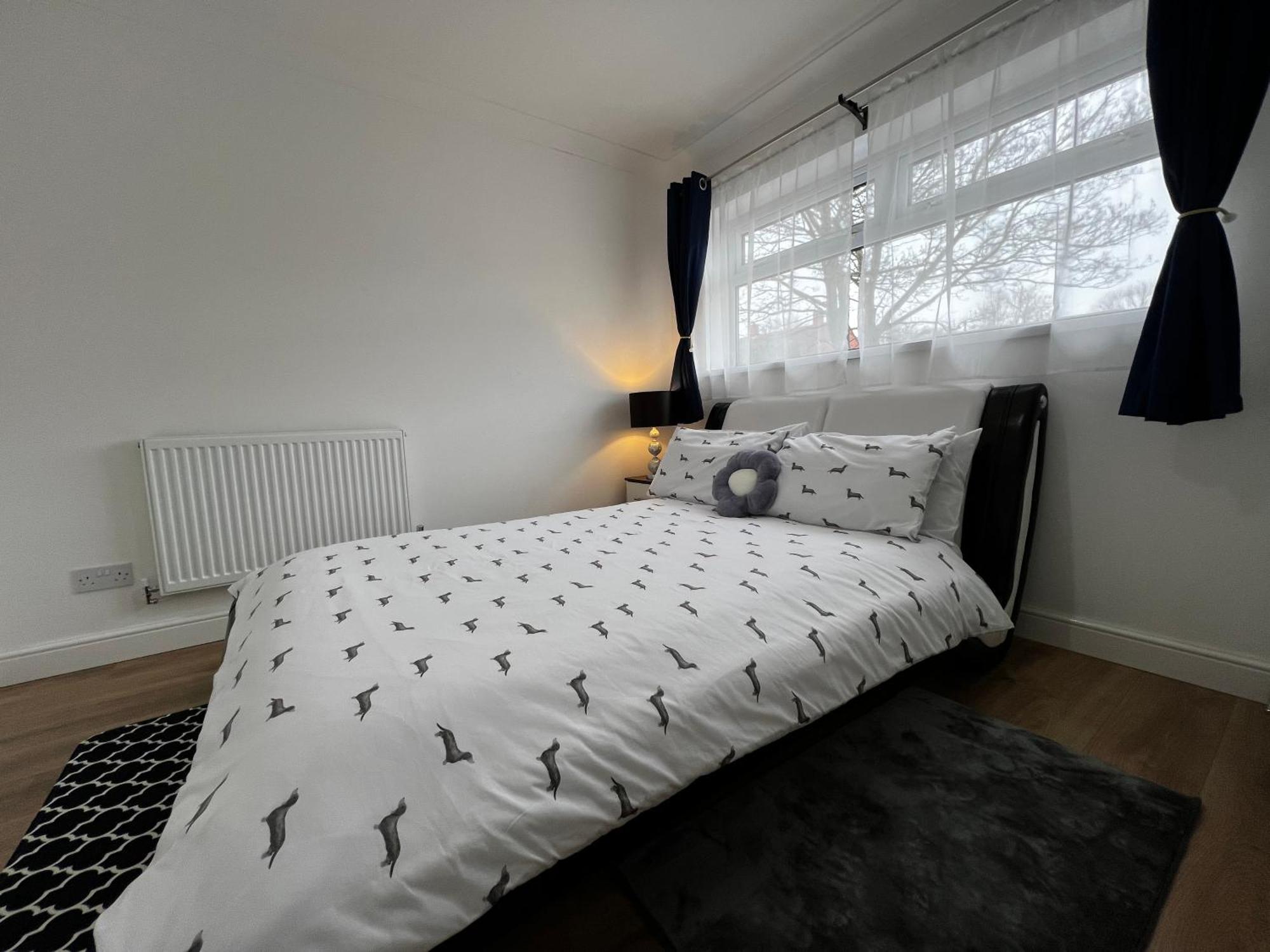 Springfield House- Near Newcastle Centre, Hospital And Keele University! Stoke-on-Trent Exterior foto